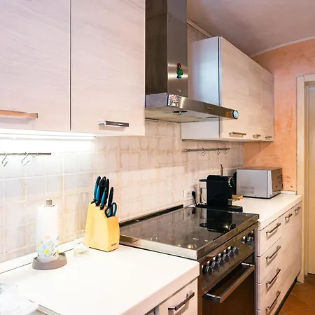 Borgo Tarapino Citta פררה